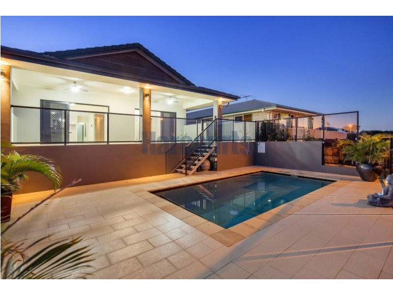 16 Mimi Crt, Mount Warren Park QLD 4207