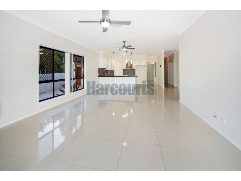 16 Mimi Crt, Mount Warren Park QLD 4207