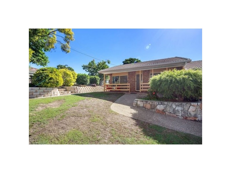 1/145 Castile Cres, Edens Landing QLD 4207