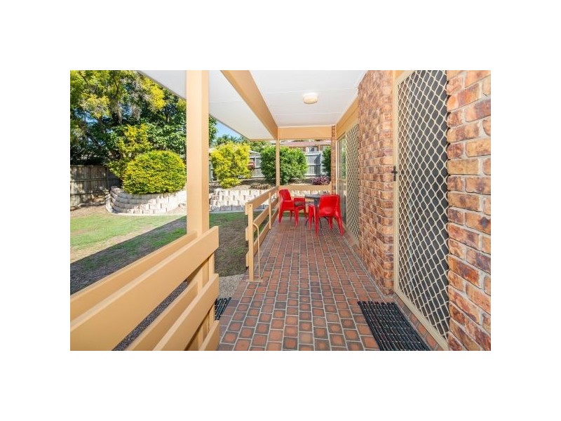 1/145 Castile Cres, Edens Landing QLD 4207