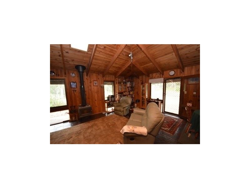 10-16 Sharton Avenue, Buccan QLD 4207