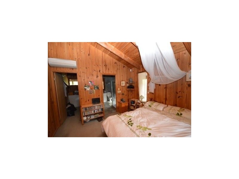 10-16 Sharton Avenue, Buccan QLD 4207