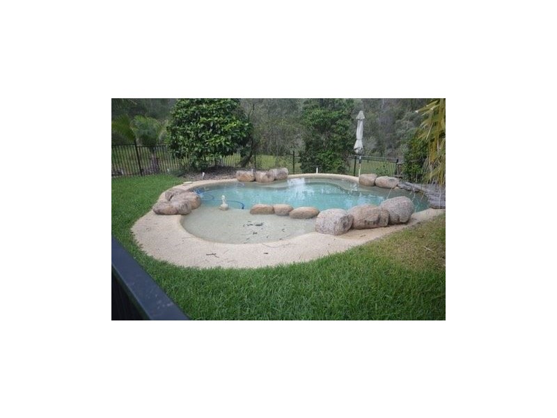 10-16 Sharton Avenue, Buccan QLD 4207