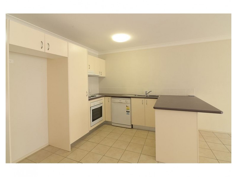 3/8 Shareece Court, Crestmead QLD 4132