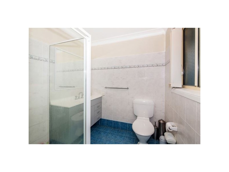 6 Laura Ct, Mount Warren Park QLD 4207