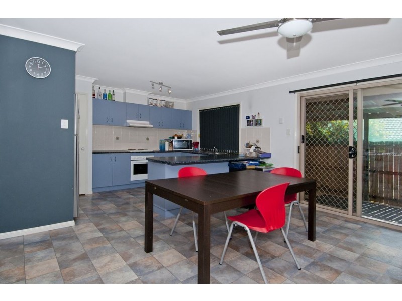 29 Chatfield Street, Edens Landing QLD 4207