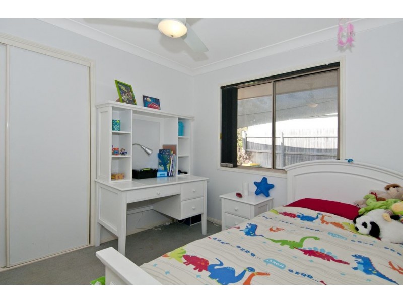 29 Chatfield Street, Edens Landing QLD 4207