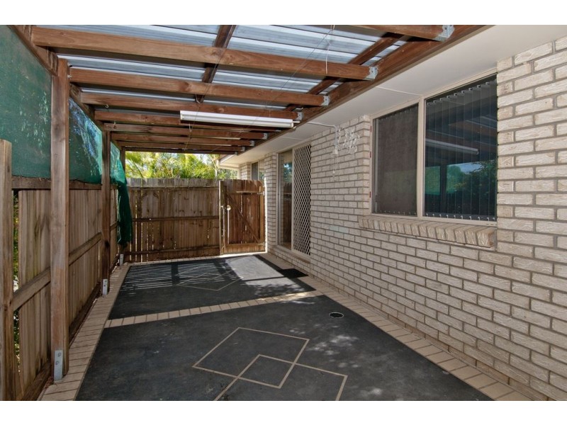 29 Chatfield Street, Edens Landing QLD 4207