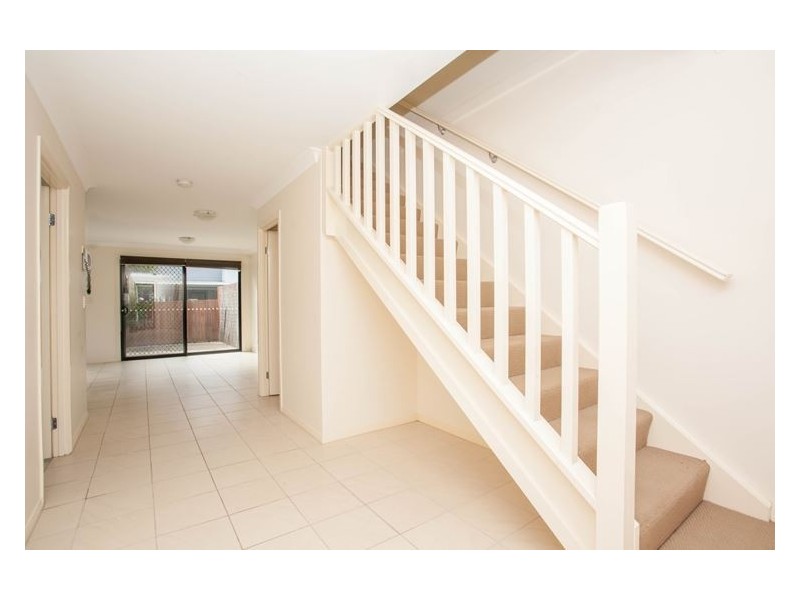3/118 Fryar Road, Eagleby QLD 4207