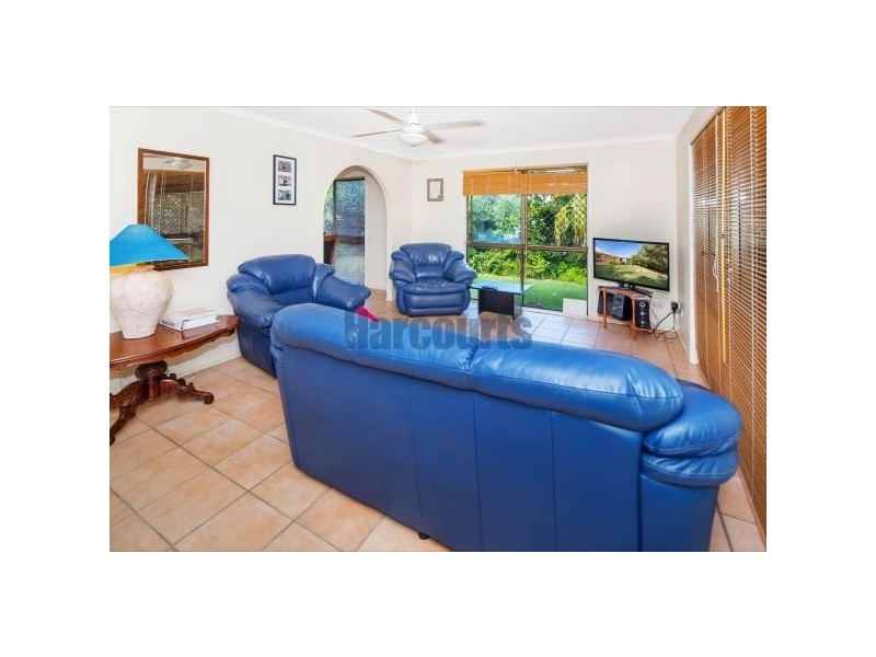 2 Ainslee Ct, Mount Warren Park QLD 4207