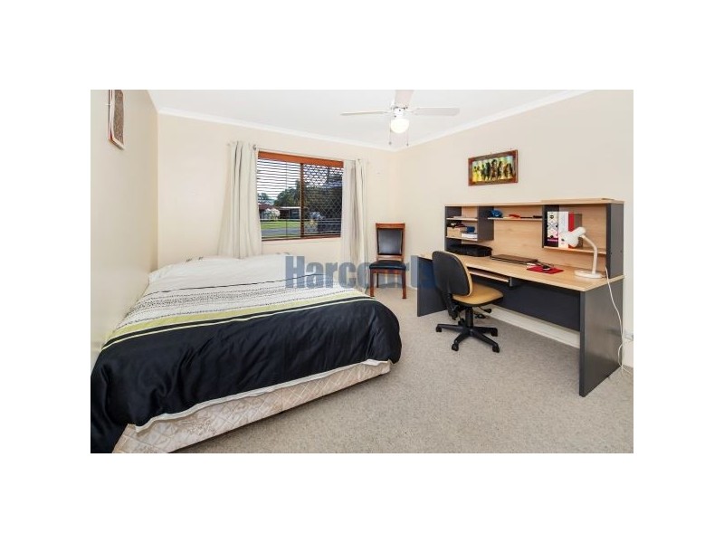 2 Ainslee Ct, Mount Warren Park QLD 4207