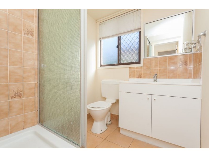 2/12 Albert Street, Eagleby QLD 4207