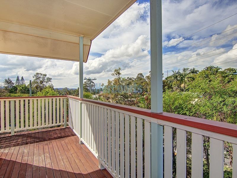 19 Lima Street, Edens Landing QLD 4207