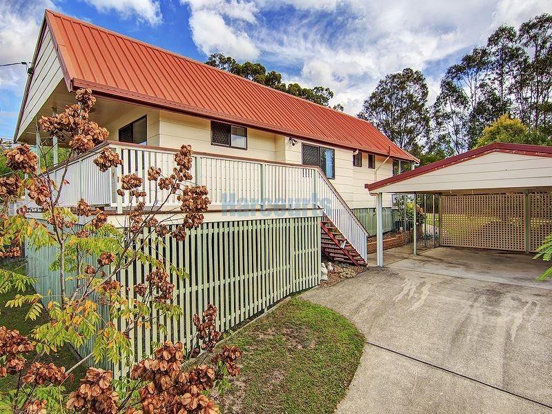 19 Lima Street, Edens Landing QLD 4207