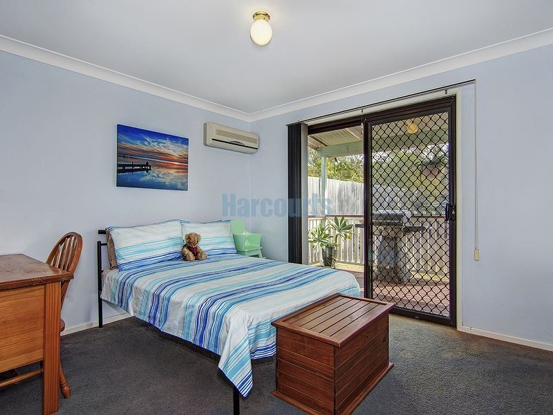 19 Lima Street, Edens Landing QLD 4207