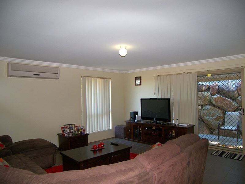 10 Jasmine Place, Beenleigh QLD 4207