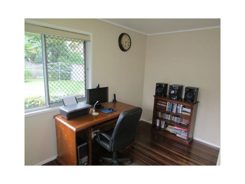 7 Hughes Street, Eagleby QLD 4207