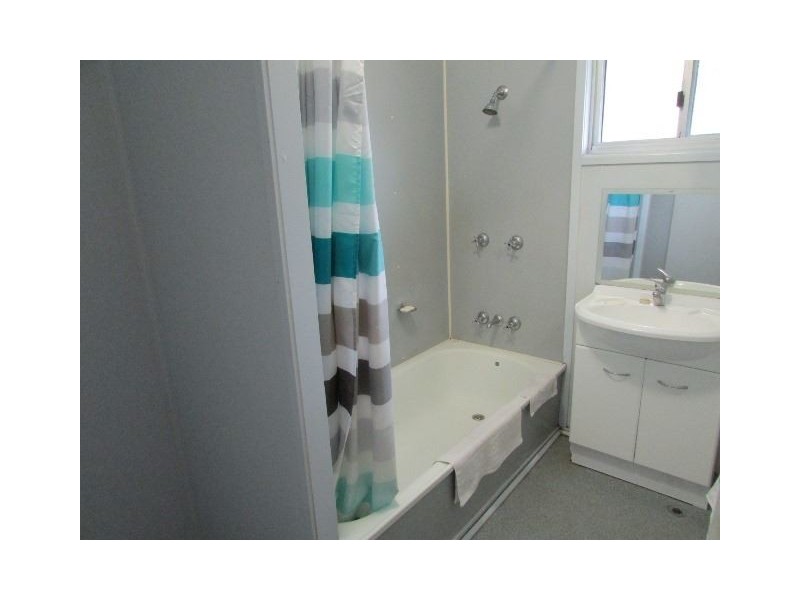 7 Hughes Street, Eagleby QLD 4207