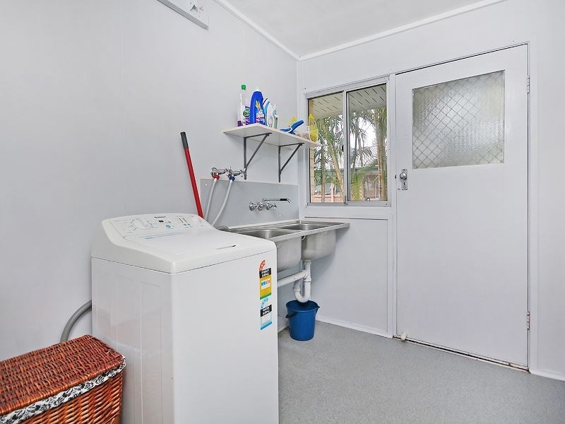 7 Hughes Street, Eagleby QLD 4207