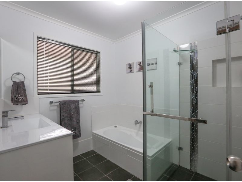 227 Pioneer Drive, Logan Village QLD 4207