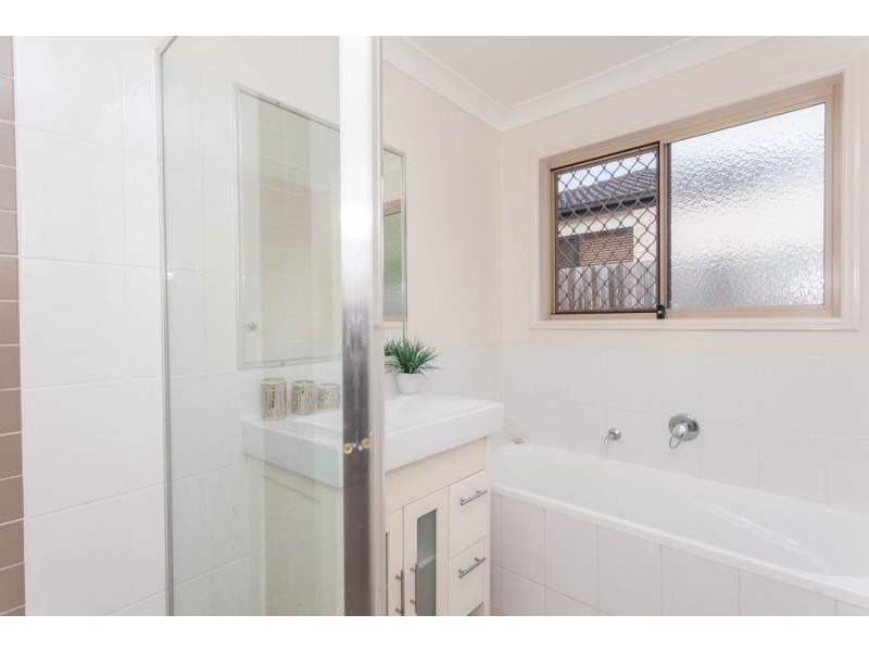 5 Crescendo Place, Crestmead QLD 4132