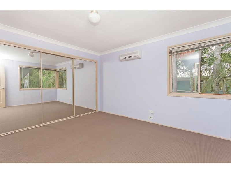 58 Loane Drive, Edens Landing QLD 4207