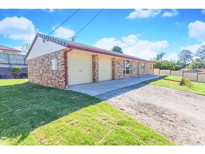 44 Avonmore Street, Edens Landing QLD 4207