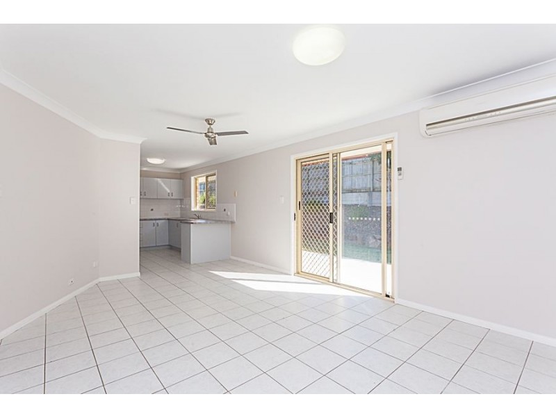 44 Avonmore Street, Edens Landing QLD 4207