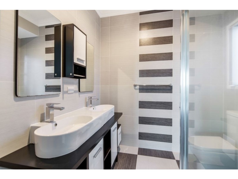 16 Mimi Court, Mount Warren Park QLD 4207