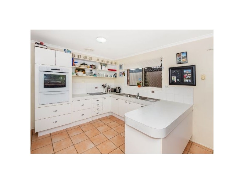 2 Ainslee Court, Mount Warren Park QLD 4207