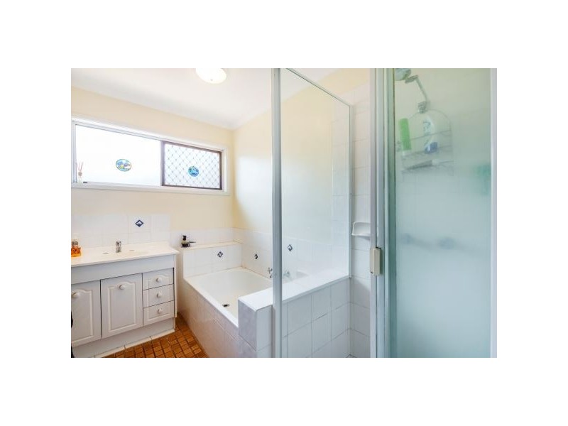 2 Ainslee Court, Mount Warren Park QLD 4207