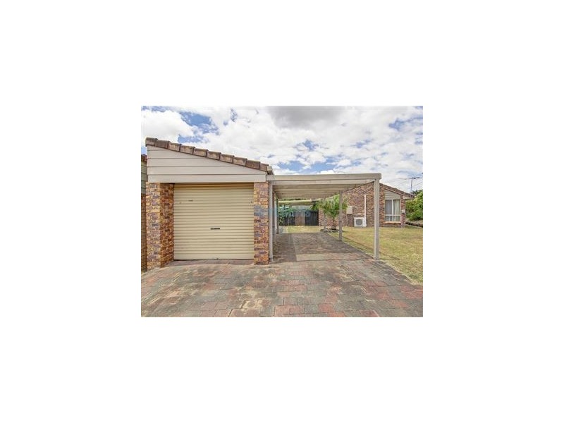 1 Tregana Crt, Edens Landing QLD 4207