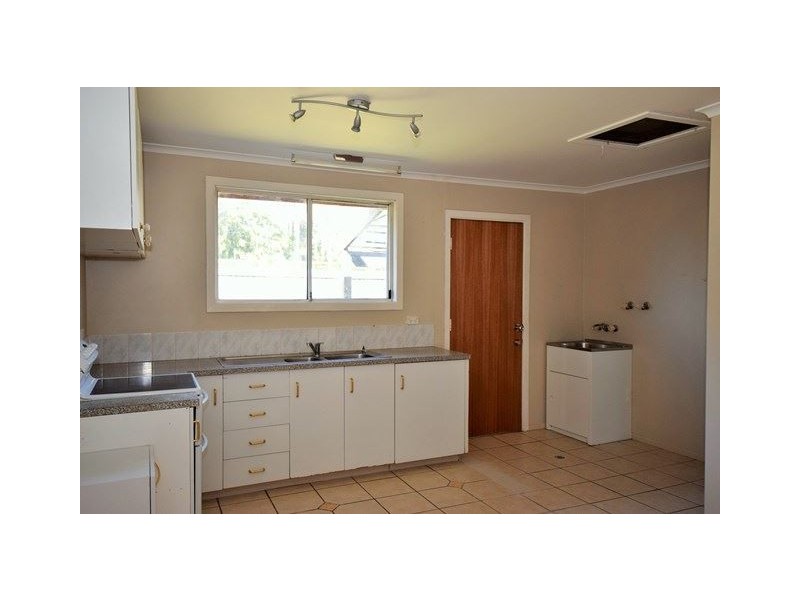 4 Bergomi Court, Eagleby QLD 4207