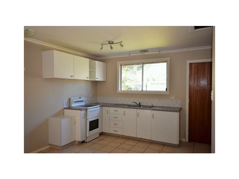 4 Bergomi Court, Eagleby QLD 4207