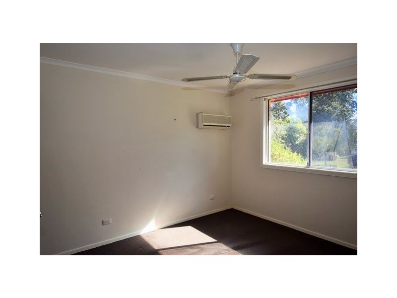 4 Bergomi Court, Eagleby QLD 4207