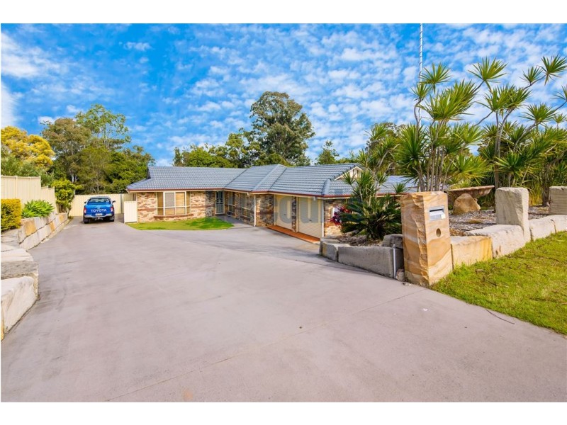 42 Yvonne Cr, Mount Warren Park QLD 4207