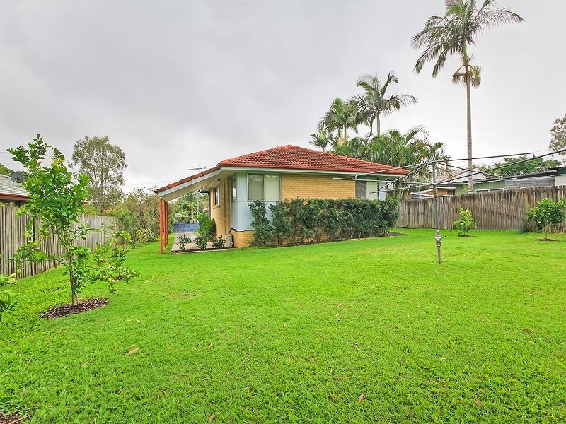 7 Hughes Street, Eagleby QLD 4207