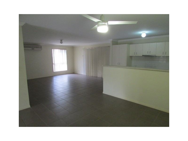 10 Jasmine Place, Beenleigh QLD 4207