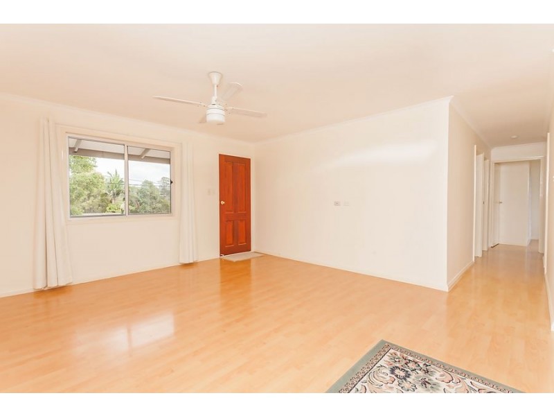 23 Auburn Street, Edens Landing QLD 4207