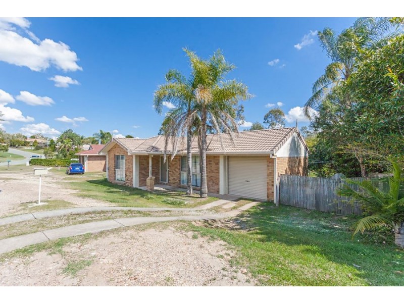 32 Copperfield Drive, Eagleby QLD 4207