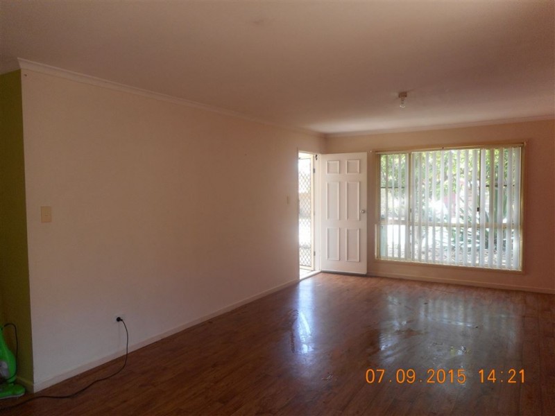 5 Dowling Crescent, Eagleby QLD 4207