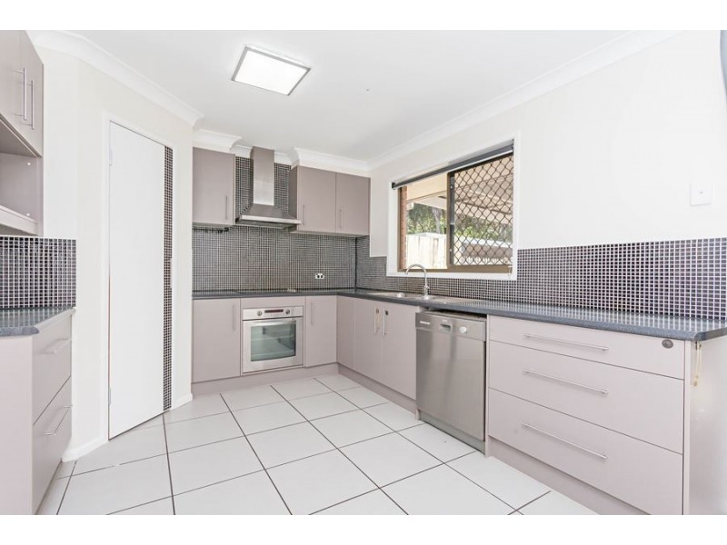 11 Benjul Drive, Beenleigh QLD 4207