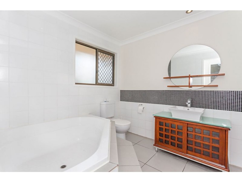 11 Benjul Drive, Beenleigh QLD 4207