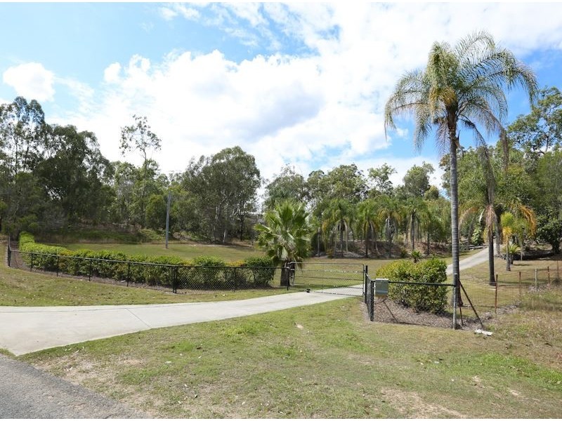 55-59 Sheree Court, Buccan QLD 4207