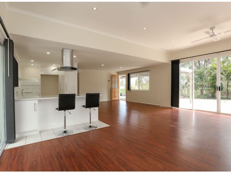 55-59 Sheree Court, Buccan QLD 4207