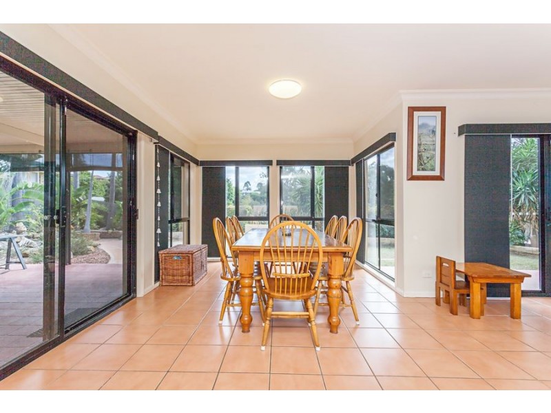 20 Lucy Drive, Edens Landing QLD 4207