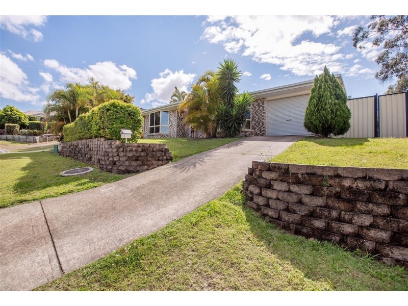 65 Kummara Rd, Edens Landing QLD 4207