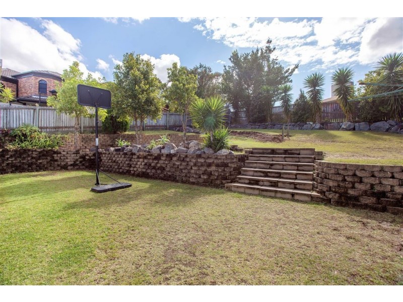 65 Kummara Rd, Edens Landing QLD 4207