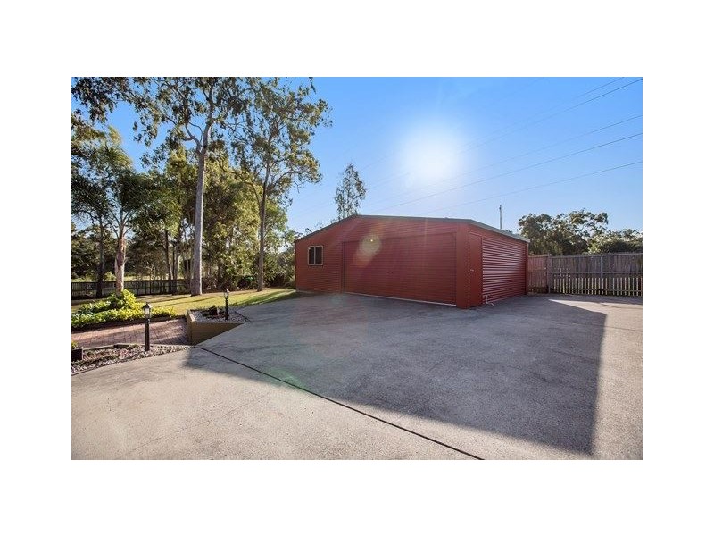266 Mt Warren Blvd, Mount Warren Park QLD 4207