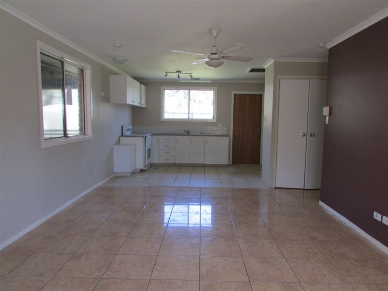 4 Bergomi Court, Eagleby QLD 4207
